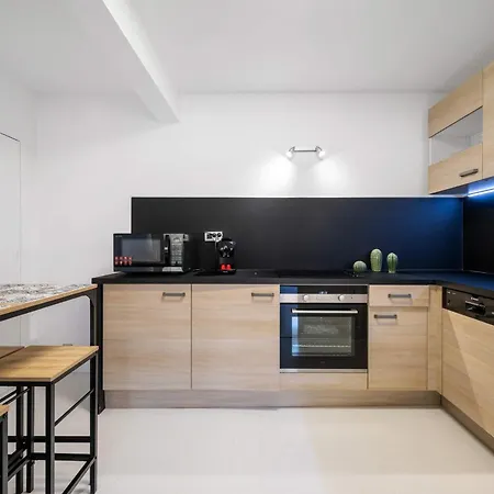 Charming In The Heart Of The Center Ac
