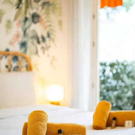 Charming In The Heart Of The Center Ac Apartment Menton